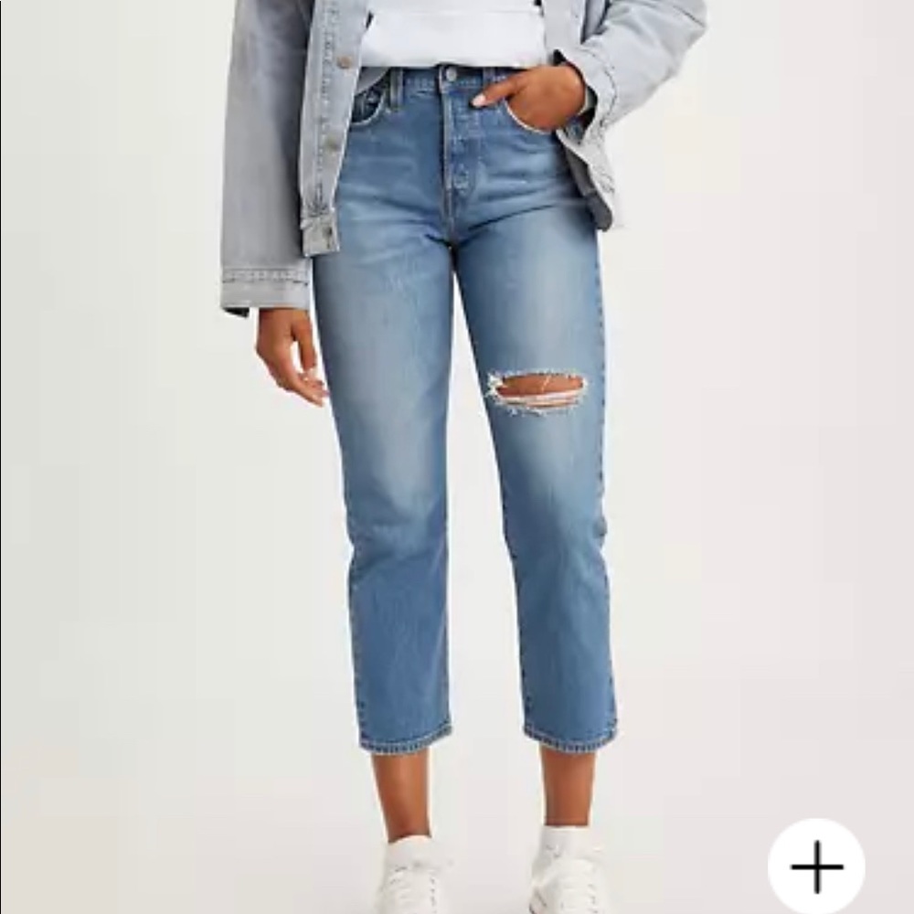 LEVIS SIZE 23 WEDGIE STRAIGHT JEANS 💙💙💙